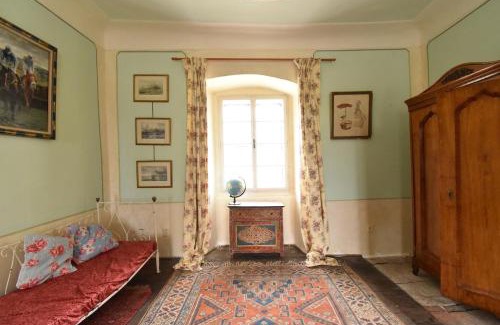 Domousice Apartment | Suite at Château Domoušice