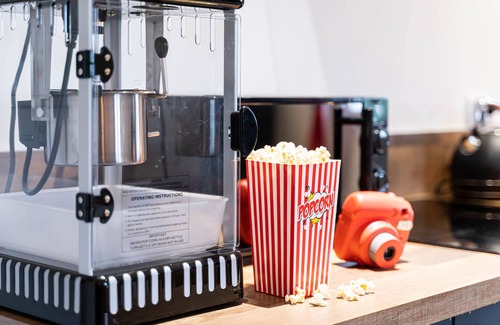 Coupvray Apartment | Suite Belmondo - 4P near Disneyland Paris