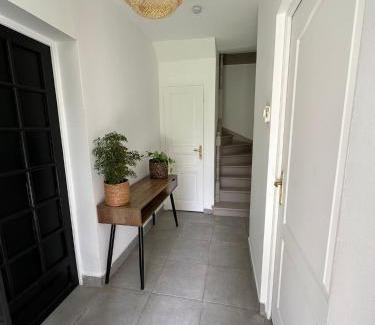 Persan House | Suite Chic Lovhotêl