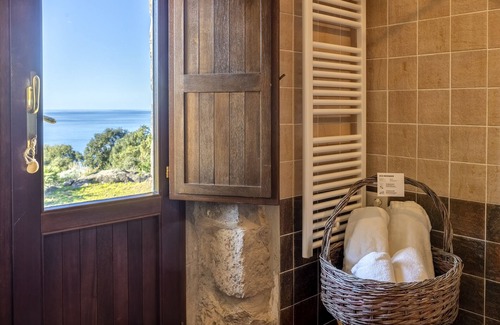 Villanova Monteleone House | Suite Esclusive Immerse Nella Natura con Vista Mare Panoramica