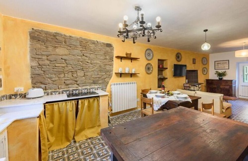 Vidiciatico House | Suite il Corno Comfortable holiday residence