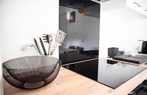 Osny Apartment | Suite POP 92 proche gare, stade de France, Parking