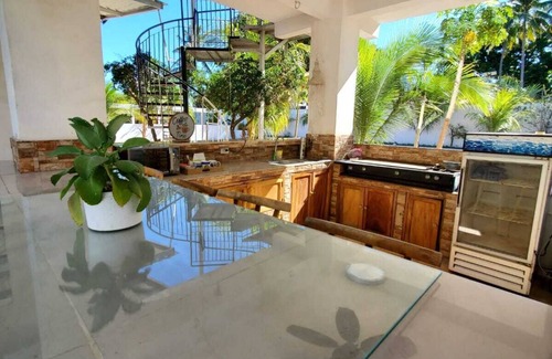 San Diego Cabin | Suite Steps away from the beach AC free Fiber int in Playa San Diego La Libertad