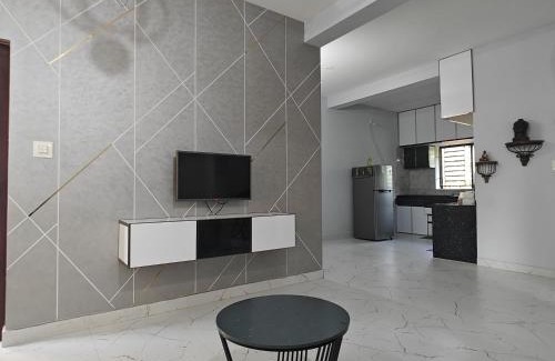 Adyar Apartment | Sukruthi service apartment 3BHK