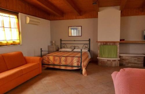 Palagiano House | Sulla mansarda di Gina