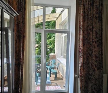 Liepaja Apartment | Summer Lounch