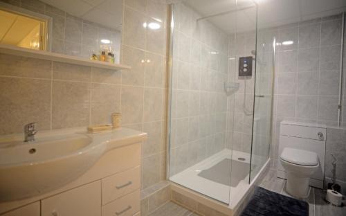 Tilbrook Apartment | Summerfield Farm