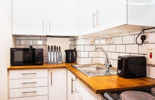 Aberdeen West End Apartment | Summit Westend 1 Bed Cosy Flat by Royal Infirmary