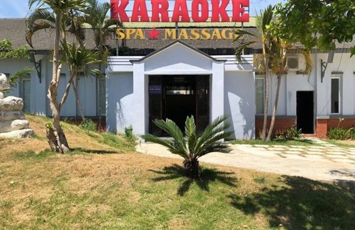 Thuan An House | Sun & Sea Resort- VIP Unit 5 (Lagoon Vip/Garden Vip view)