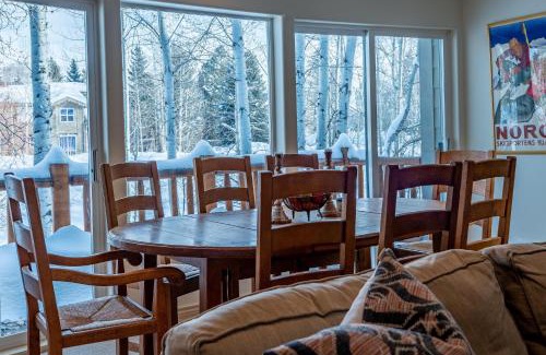 Ketchum House | Sunbird Condo 9