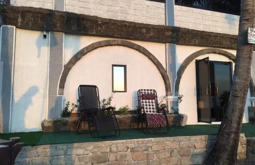 Candelaria Hotel | Sunbloom Beachfront Hotel and Restaurant Zambales