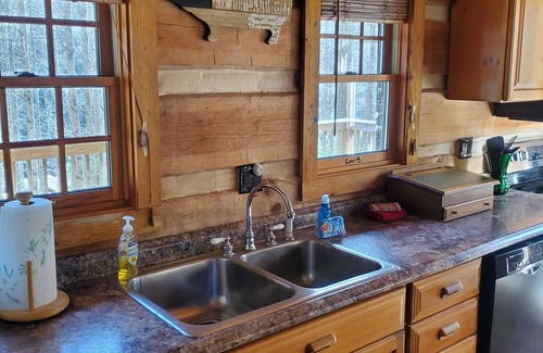 Canton Cabin | Sunburst at Falling Waters