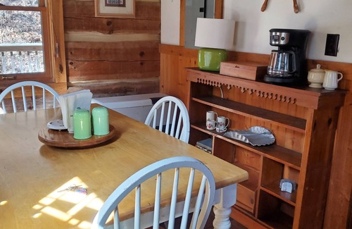 Canton Cabin | Sunburst at Falling Waters