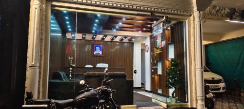 Moolakadai Hotel | Sundarms Hill Crest