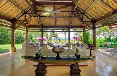 Pererenan Villa | Sungai Tinggi Beach Villa by Elite Havens