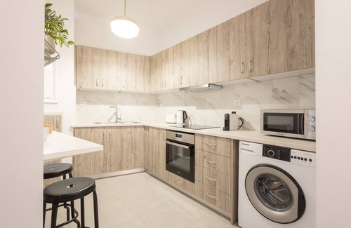 Ano Kipseli Apartment | Sunlit Serenity: Cozy 1bdrm Escape in Athens