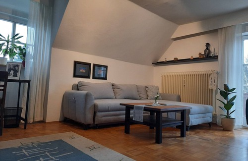 Moettingen House | Sunny apartment on the upper floor, for families, groups, fitters, max. 5 persons