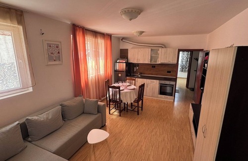 Sarafovo Apartment | Sunny Day 7