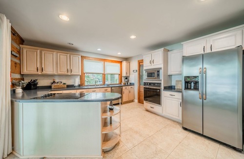 Denver House | Sunny Daze by SoCharm | Hot Tub and Great Views