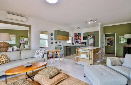 Strand House | Sunny oasis of well-being in a secure estate