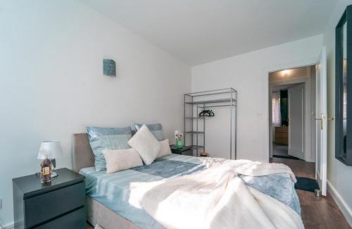 L'Hay-les-Roses Apartment | Sunrise - Bel apt 2 chambres