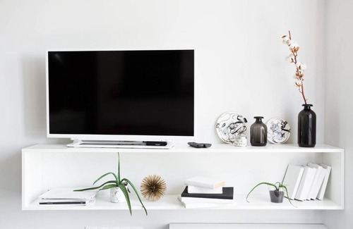 Arcadia Apartment | Sunrise Gaze