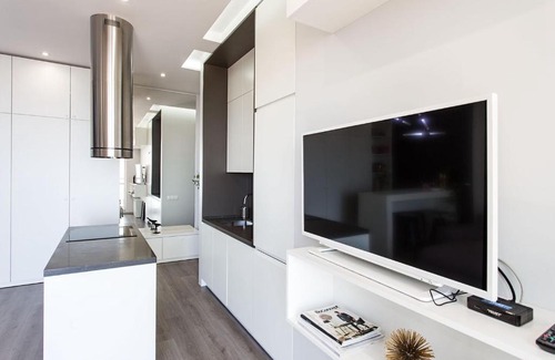 Arcadia Apartment | Sunrise Gaze