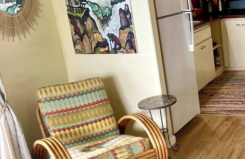 Naalehu Apartment | Sunrise Sanctuary, Spacious, Beautiful, Tranquil Living, Green Sands Beach