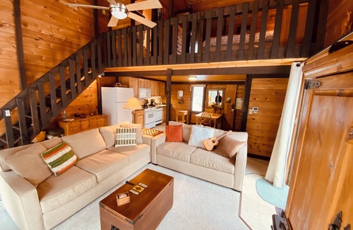 Sunriver Cabin | Sunriver Cabin in Great Location near River and Village