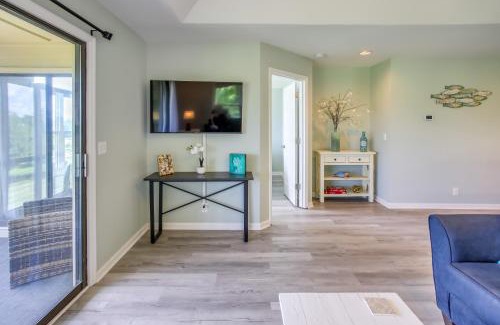 Sea Trail Apartment | Sunset Beach Golf Condo with Pool about 2 Mi to Beach!