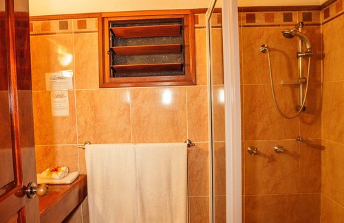 Port Vila Resort | Sunset Bungalows