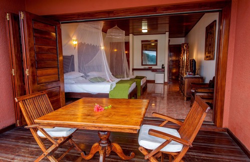 Port Vila Resort | Sunset Bungalows