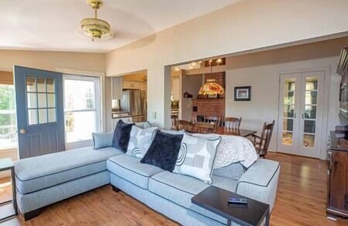 Hamilton House | Sunset Cottage #3, Lake Moraine Home #3 Near Colgate University