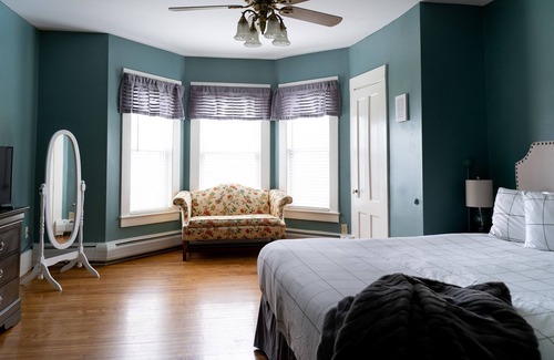 Sugar Hill Hotel | Sunset Hill House