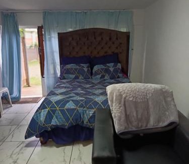 Scottsville Apartment | Sunset Jem