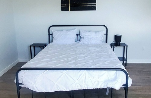 Chesnee Apartment | Sunset Suite- Spacious guest apartment with sunset views and close to amenities!