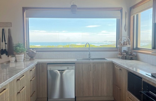 Peterborough House | Sunsets on Martyrs - Coastal LuxuryBeach House