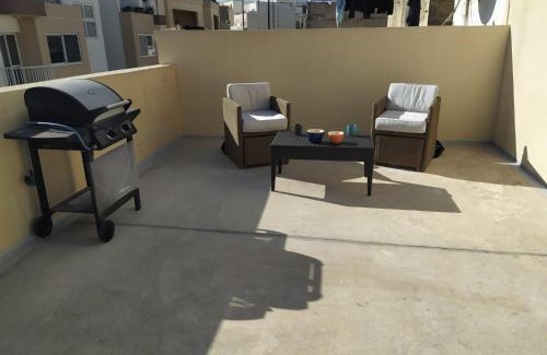 Msida Apartment | Sunshine apartment with a private roof terrace