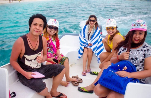 Guraidhoo Cabin | Sunshine Lodge: Luxurious Rooms, Delicious Food and Fantastic Excursion Trips