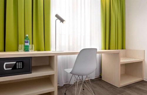 Chemnitz Hotel | Super 8 by Wyndham Chemnitz