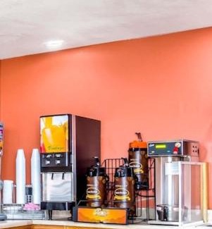 Mesa Hotel | Super 8 by Wyndham Mesa Gilbert