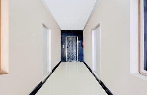 Kakinada Hotel | Super Collection O Bhanugudi Junction Kakinada Formerly Stay Inn Luxury