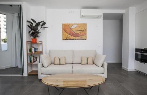 Nerja City Centre Apartment | Super Front Line Modern New Apartm