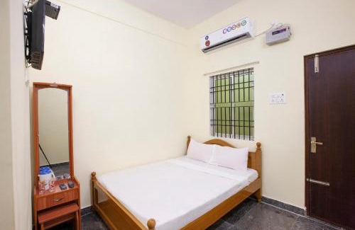 Thirukazhukundram Hotel | Super OYO Flagship Ssm Rooms