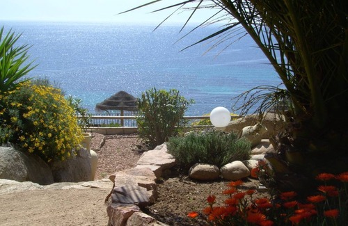 Conca Apartment | Superb 2/4-person apartment in Villa with swimming pool and panoramic sea view