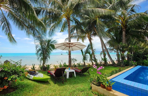 Bang Po Villa | Superb Beachfront Villa with private Pool & Jacuzzi in tropical garden.