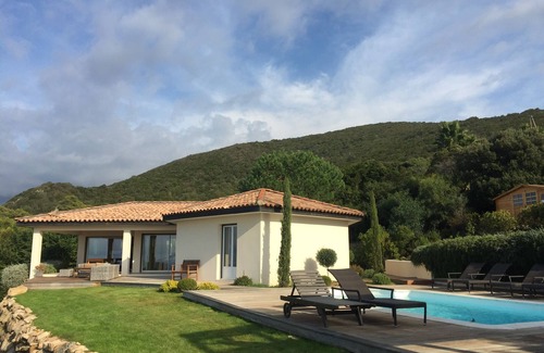 Coti-Chiavari House | Superb view of the sea and sanguinary islands, very recent villa near beaches