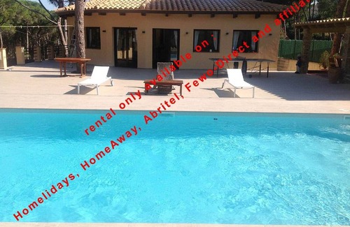 Pals Villa | Superb Villa 8-10 persons with private pool, near beach