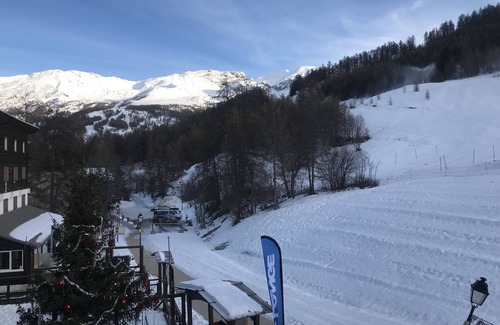 Le Super-Sauze Apartment | Superbe Appartement Front de Neige Supersauze 1700