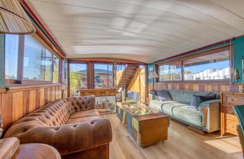 Bassins a Flot Boat Rental | Superbe Péniche En Centre Ville